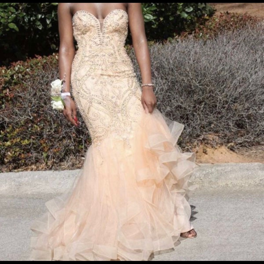 Prom dress